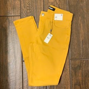 Express mustard mid rise leggings